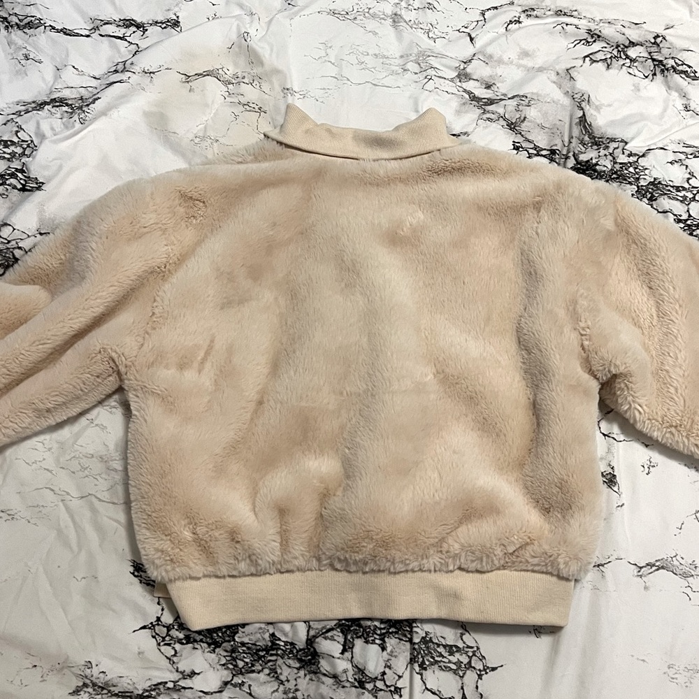 Quarter-zip Jacket - Picture 3 of 3